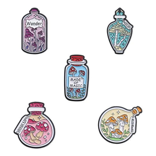 5pcs Cartoon Medicine Bottle Brooch, Metal Badge, Clothing Accessories