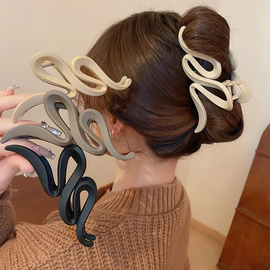 Acrylic Frosted Wave Hair Claws for Women - Versatile Shark Clip Hair Accessories