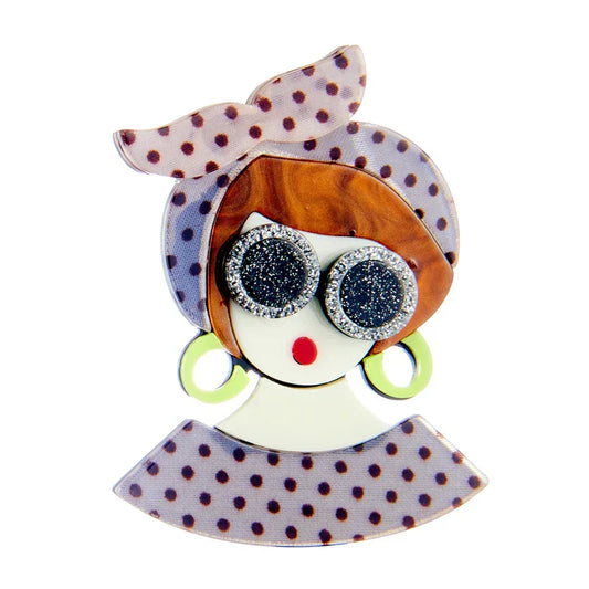 YAOLOGE Cute Girl Acrylic Brooches Glasses Lapel Pins Fashion Jewelry Gift